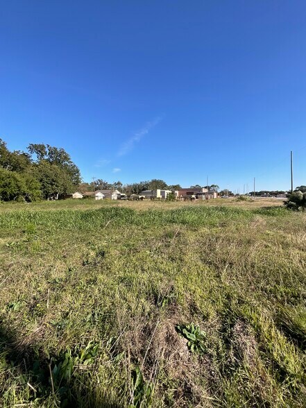 More Photos Of I 45, La Marque Land For Sale