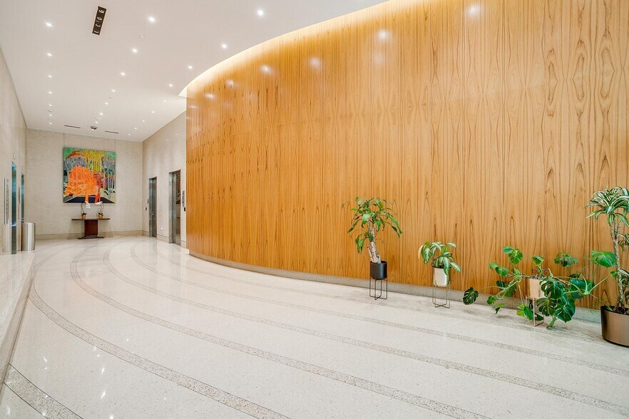 More Photos Of 407 Throckmorton St, Fort Worth Office For Lease