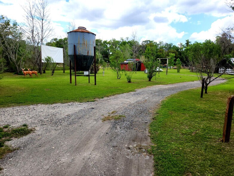 More Photos Of 18139 US 301, Dade City Land For Sale