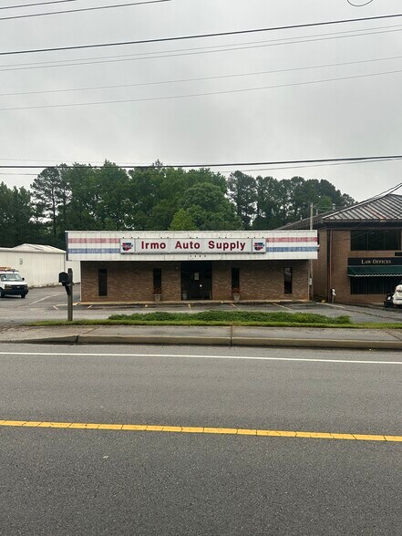 More Photos Of 7592 Woodrow St, Irmo Freestanding For Sale