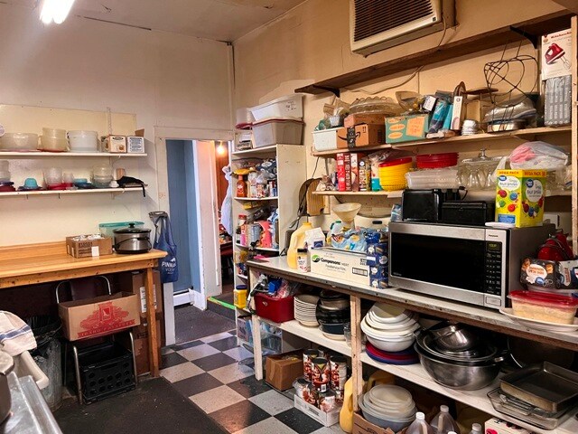 More Photos Of 534 E Allegany Ave, Emporium Restaurant For Sale