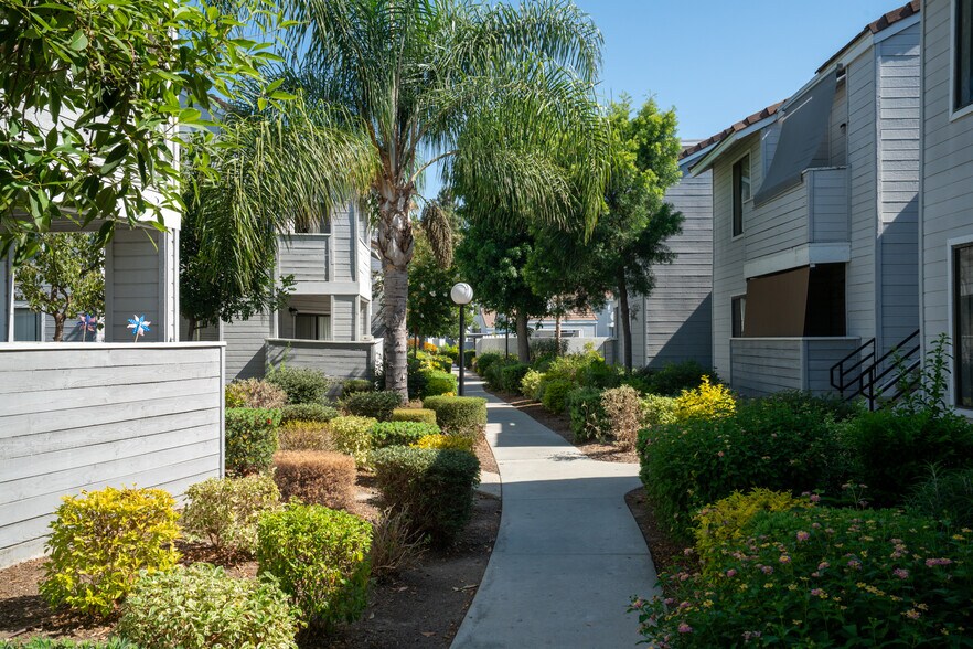 More Photos Of 140 S Highland Ave, Placentia Apartments For Sale