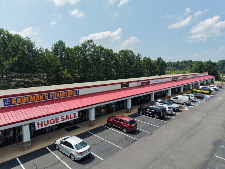 More Photos Of 1005-1175 Meredith Park Dr, McDonough Unknown For Lease
