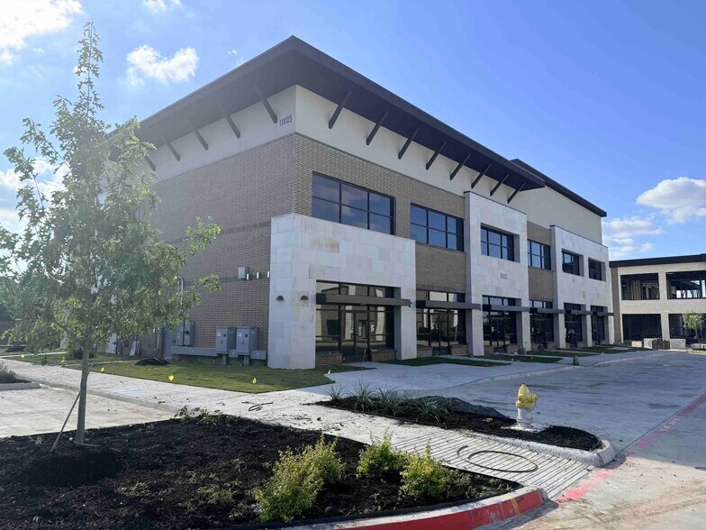 Primary Photo Of 11005 Preston Road, Frisco Medical For Lease
