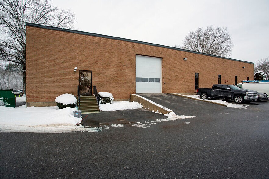 More Photos Of 10-16 Craig Rd, Acton Light Manufacturing For Lease