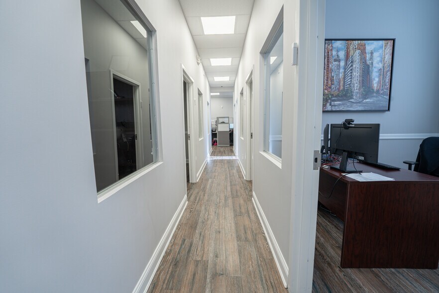 More Photos Of 152 Islip Ave, Islip Medical For Sale