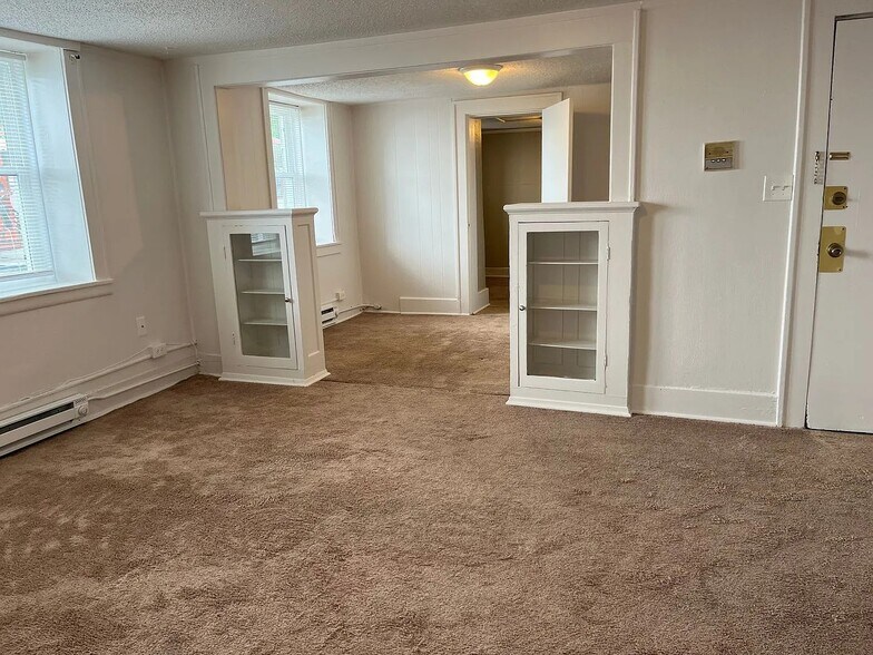 More Photos Of 604 Holly Ave, Saint Paul Apartments For Sale