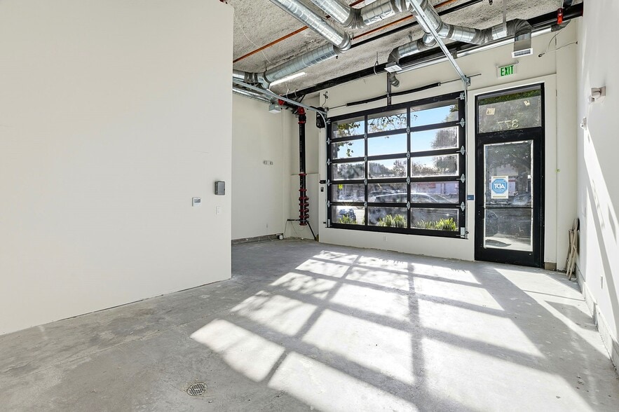 More Photos Of 377 6th St, San Francisco Apartments For Sale