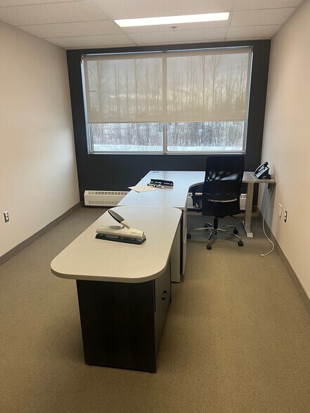 More Photos Of 2110-2130 De La Chute-Du-Diable Rue, Chicoutimi Industrial For Lease