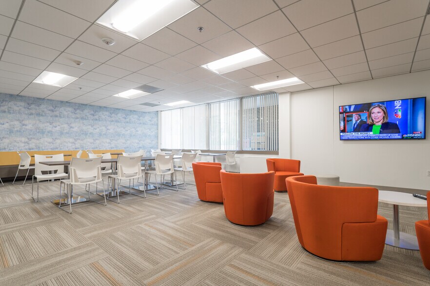 More Photos Of 980-990 Washington St, Dedham Office For Lease