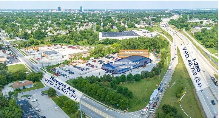 More Photos Of 2195 Navarre Ave, Oregon Auto Dealership For Lease