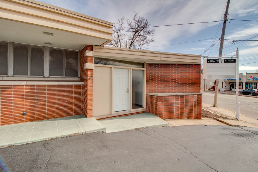 More Photos Of 344 St Louis ave, East Alton Office For Sale