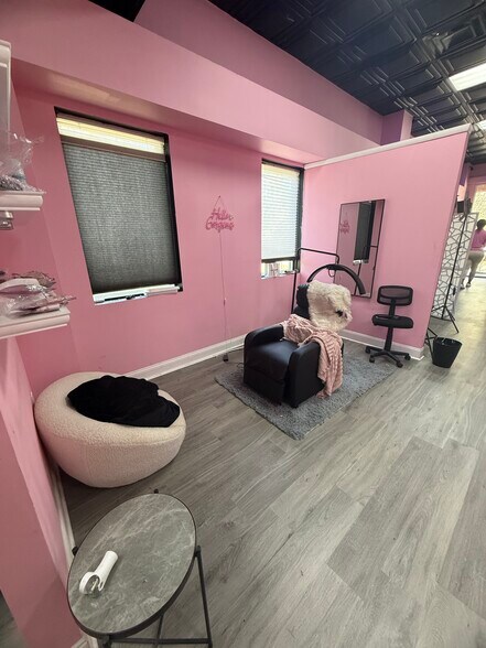 More Photos Of 2901 E Park Ave, Tallahassee Storefront Retail Office For Lease