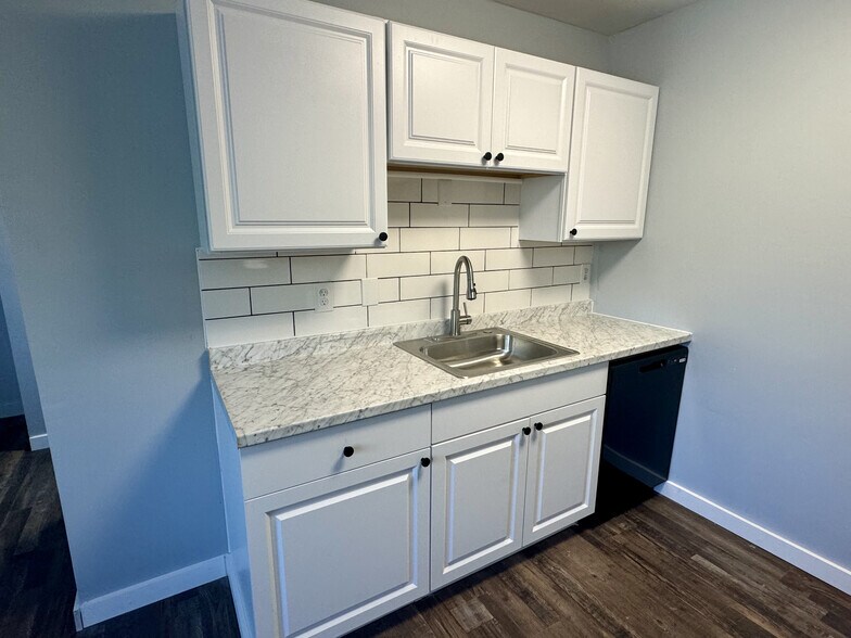 More Photos Of 3217 Wilmington Pike, Dayton Apartments For Sale