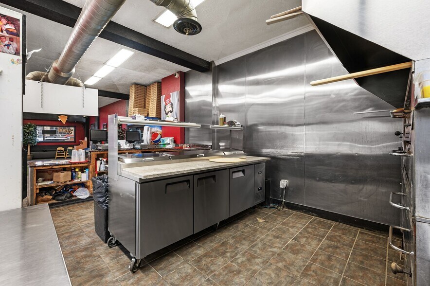 More Photos Of 169 W Main St, Monongahela Storefront Retail Residential For Sale