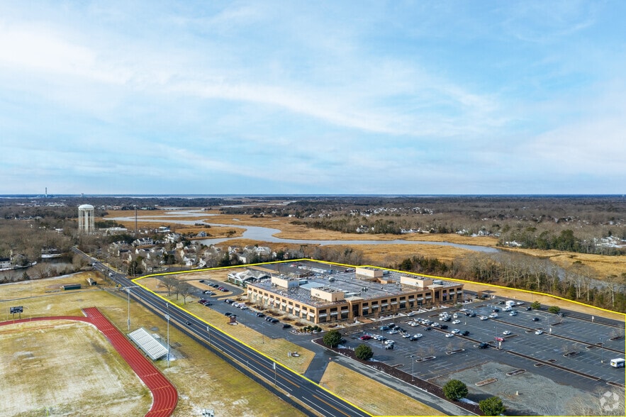 More Photos Of 1201 New Rd, Linwood Office For Lease