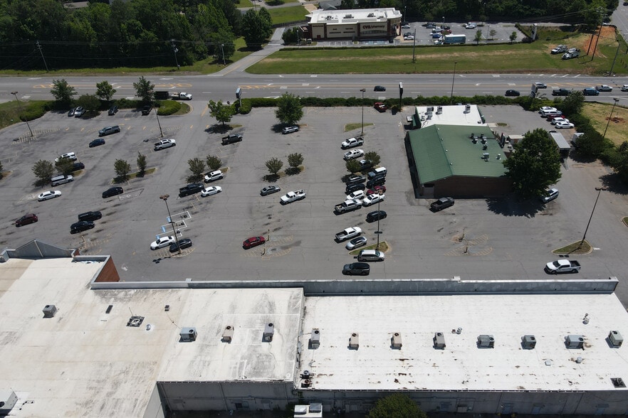 More Photos Of 13620 Highway 43 N, Northport Storefront For Sale