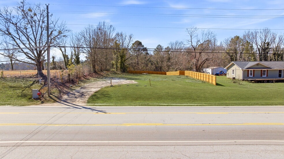 More Photos Of 5323 Thompson Bridge Rd, Murrayville Land For Sale