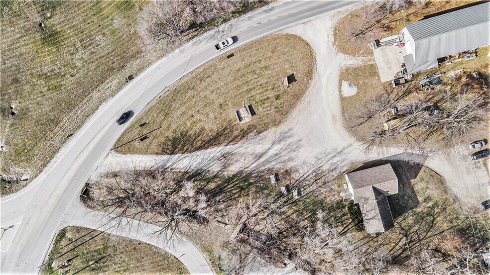 More Photos Of 505 MO-273 Hwy, Platte City Freestanding For Sale