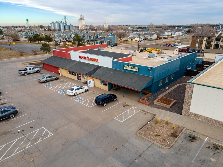 More Photos Of 100 Bennett Ave, Bennett Freestanding For Lease