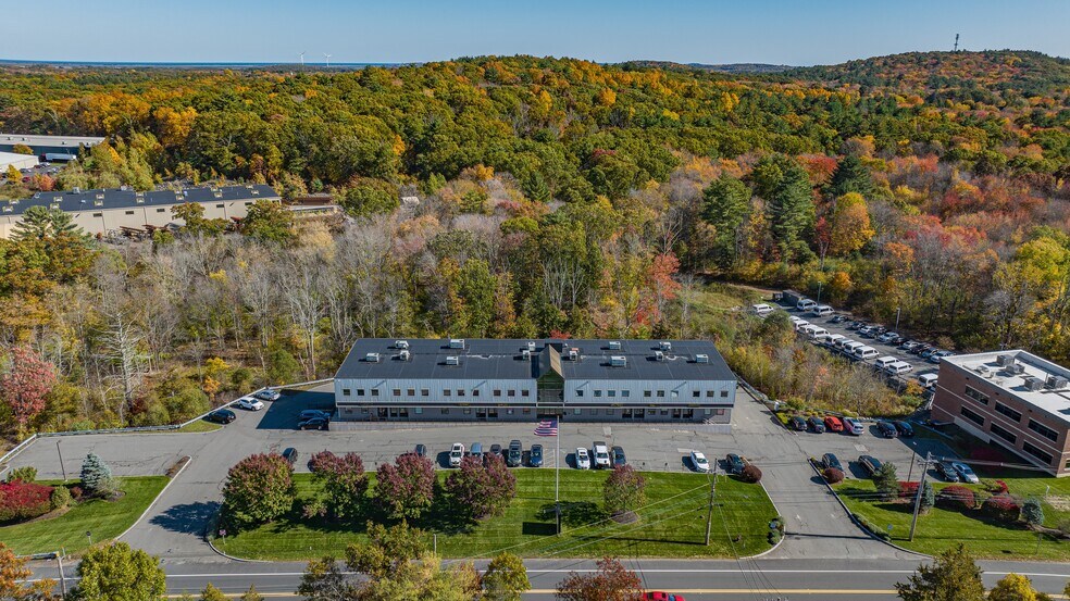 More Photos Of 319 Newburyport Tpke, Rowley Office For Sale