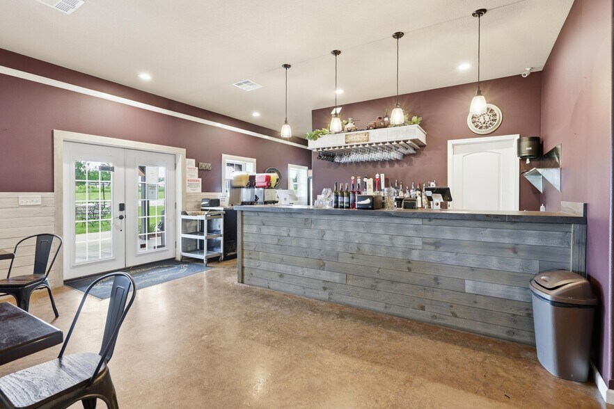 More Photos Of 25695 Mulberry Rd, Webb City Winery Vineyard For Sale