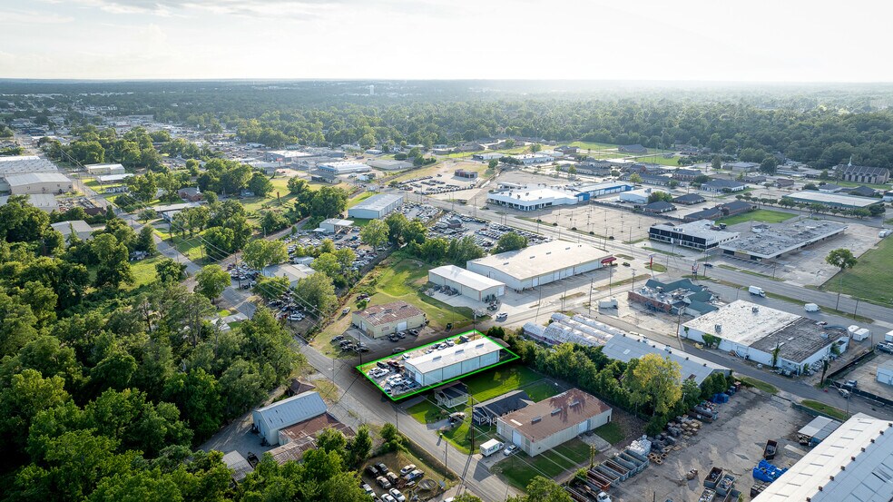 More Photos Of 1401 Pine St, Monroe Industrial For Sale
