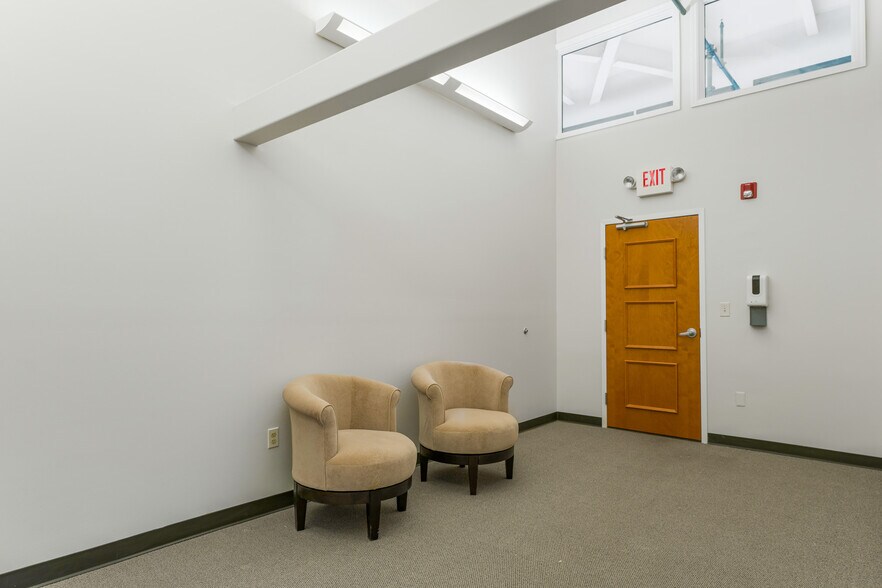 More Photos Of 1451 State Route 34, Wall Township Office For Lease