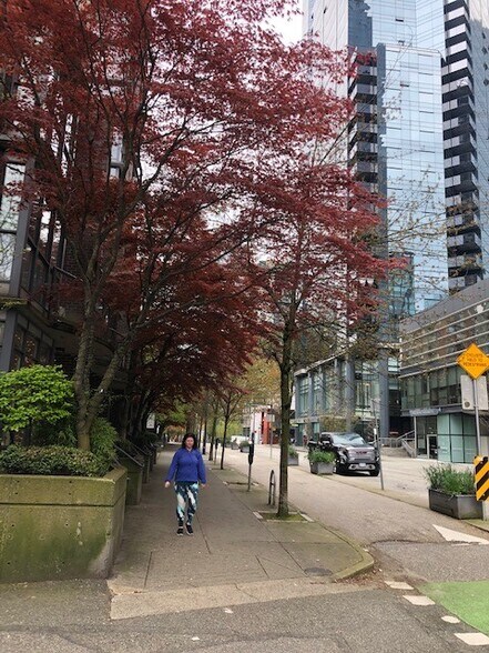 More Photos Of 1060 Hornby St, Vancouver Multifamily For Sale