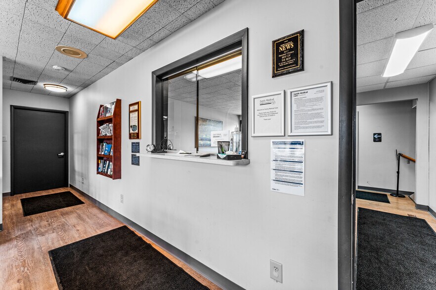 More Photos Of 145 High St, New Wilmington Office For Sale