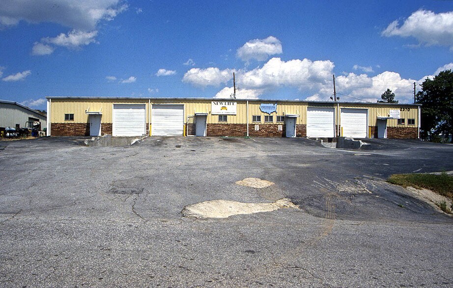 More Photos Of 2370 Stone Mountain Lithonia Rd, Lithonia Warehouse For Sale