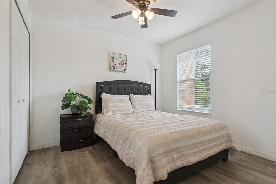 More Photos Of 245 Cambria Ave, Davenport Specialty For Sale