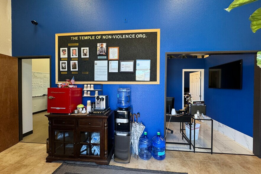 More Photos Of 1800 Industrial Blvd, Colleyville Loft Creative Space For Sale
