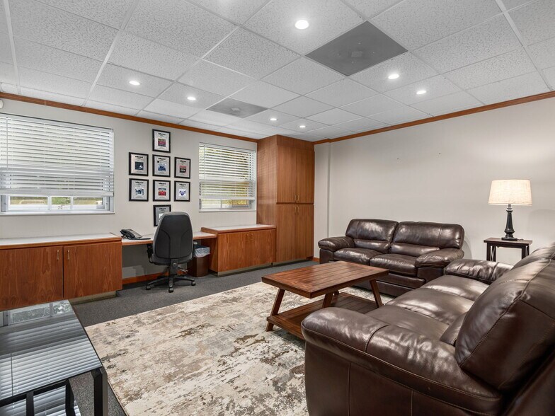 More Photos Of 50 Fisk Dr, Arden Office For Sale