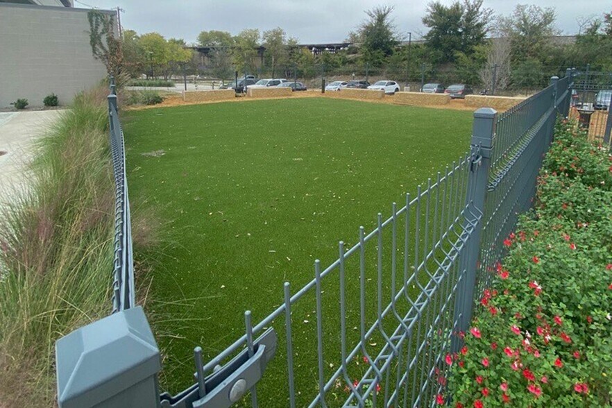 More Photos Of 3000 Northside Blvd, Richardson Multifamily For Sale