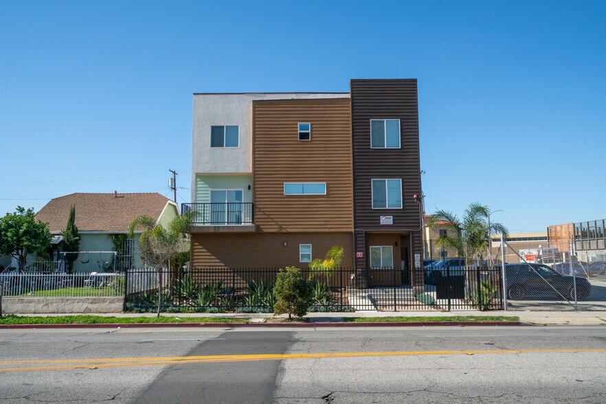 More Photos Of 1491 Atlantic Ave, Long Beach Apartments For Sale