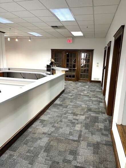 More Photos Of 205 Washington St, Burlington Office For Lease