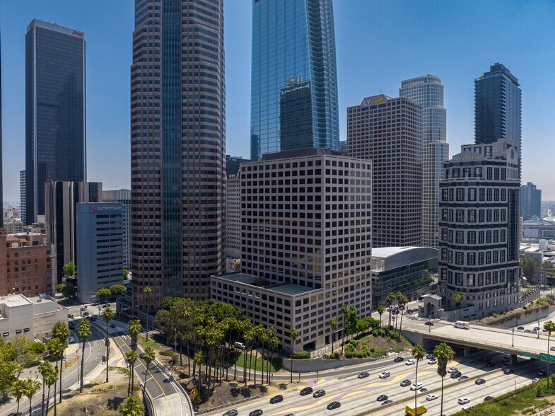 More Photos Of 915 Wilshire Blvd, Los Angeles Office For Lease