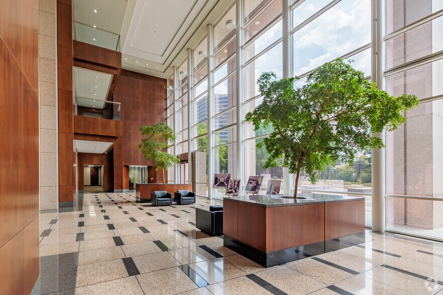 More Photos Of 6100-6120 S Yale Ave, Tulsa Unknown For Lease