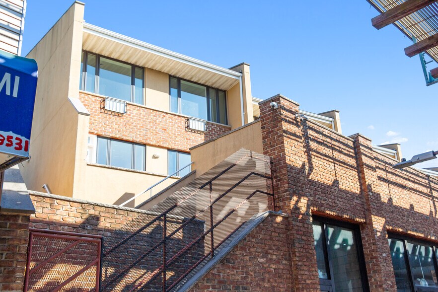 More Photos Of 3025 Fulton St, Brooklyn Storefront Retail Residential For Sale