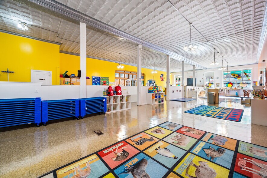 More Photos Of , Philadelphia Unknown For Sale