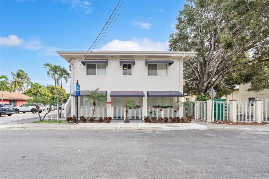 More Photos Of 6647 SW 59th Pl, Miami Apartments For Sale