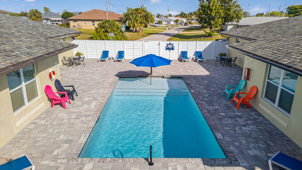 More Photos Of 624 SE 46th St, Cape Coral Multifamily For Sale