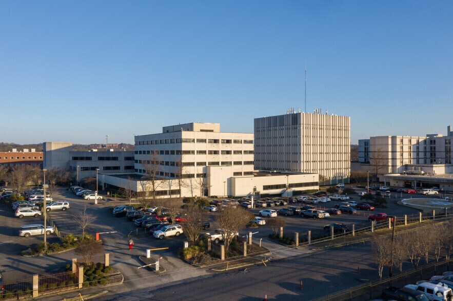 More Photos Of 801 Princeton Ave SW, Birmingham Unknown For Lease