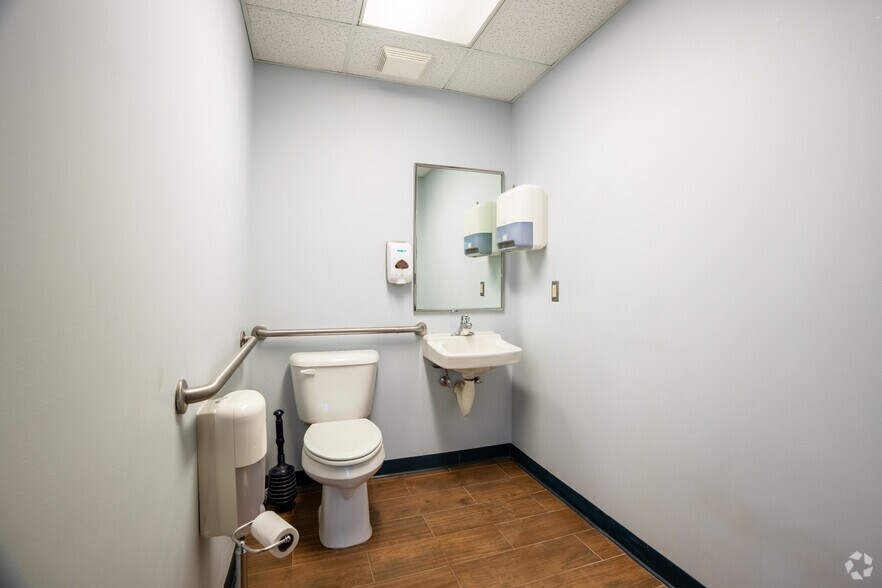 More Photos Of 2 Creamery Way, Emmitsburg Warehouse For Sale