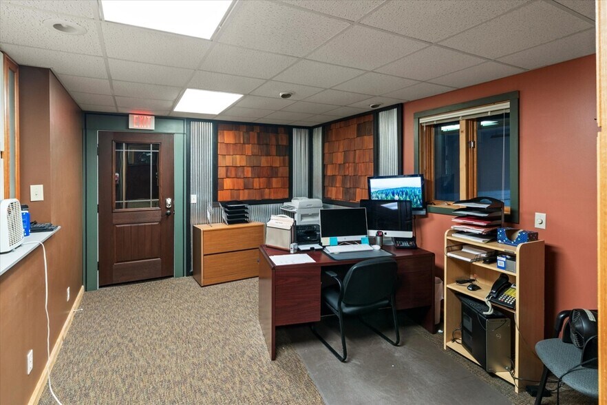 More Photos Of 1230 N Main St, Viroqua Freestanding For Sale