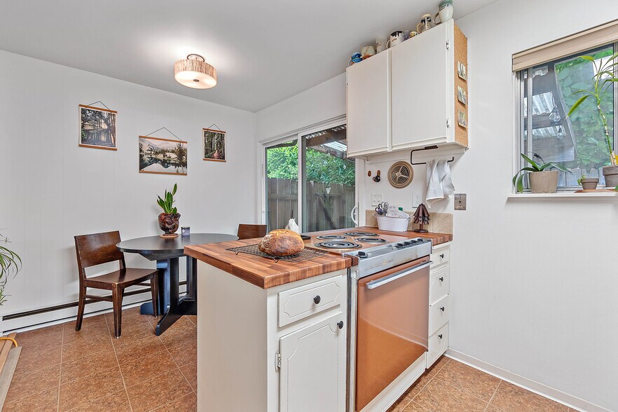 More Photos Of 816-818 SE Nehalem St, Portland Manufactured Housing Mobile Home Park For Sale