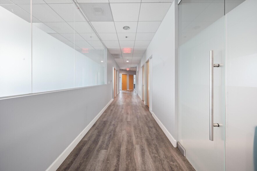 More Photos Of 28212 Kelly Johnson Pky, Valencia Medical For Lease