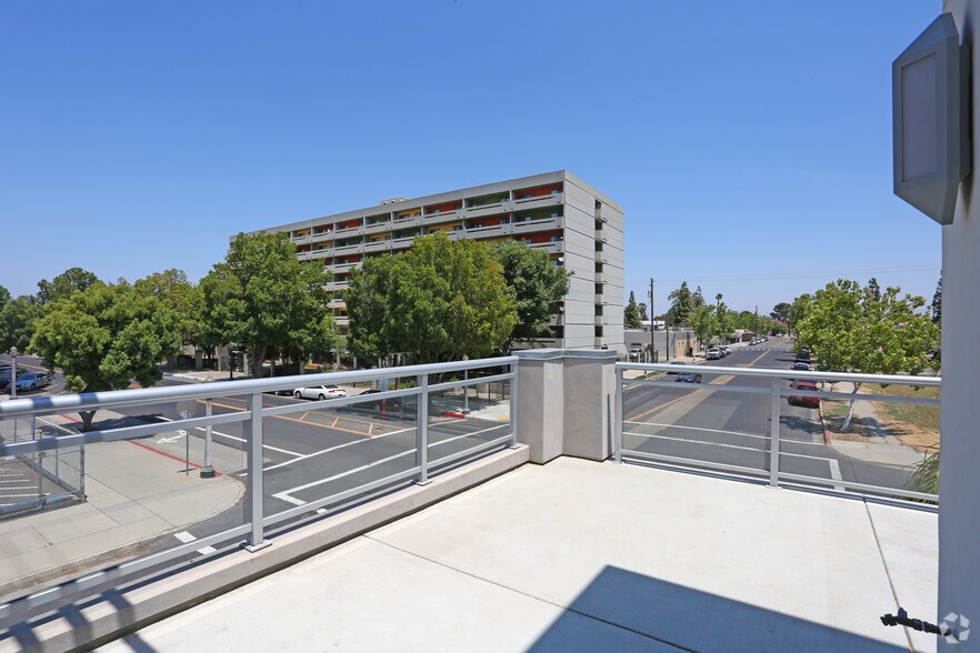 More Photos Of 1759 Fulton St, Fresno Apartments For Sale