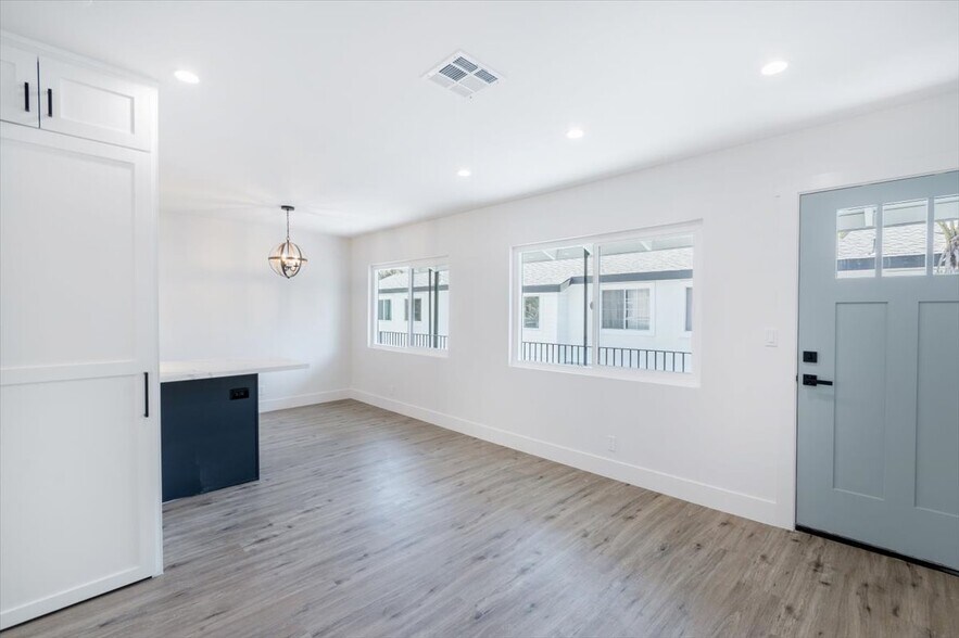 More Photos Of 2420 Grant Ave, Redondo Beach Apartments For Sale